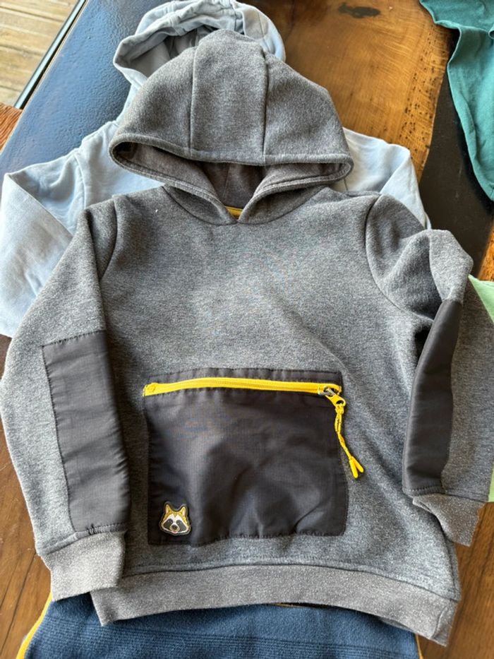 Lot pulls - photo numéro 3