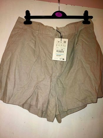 Short pull&bear taille 42