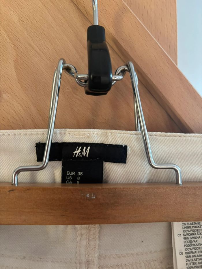 Short en jean avec dentelle blanc H&M - photo numéro 3