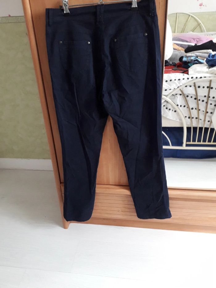 Pantalon bleu - photo numéro 2