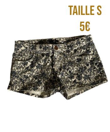 Mini short fleuri tons gris H&M taille S très bon état