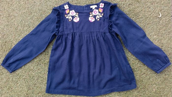 Belle tunique à fleurs