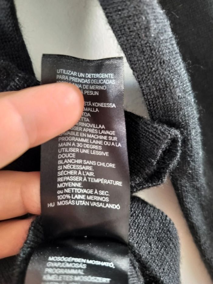 Pull H&M  col V 100%laine - photo numéro 3