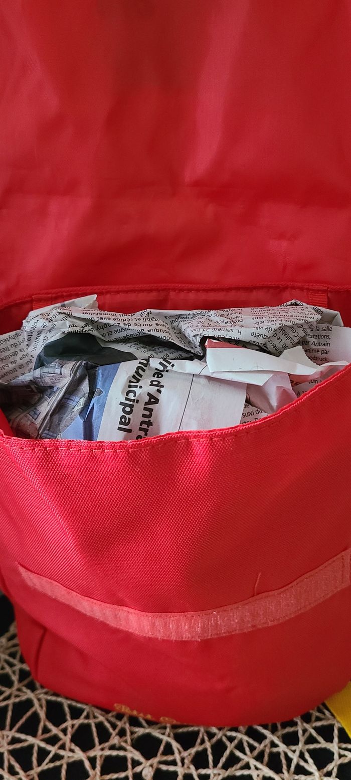 Sac à dos rouge Petit Ours Brun - photo numéro 3