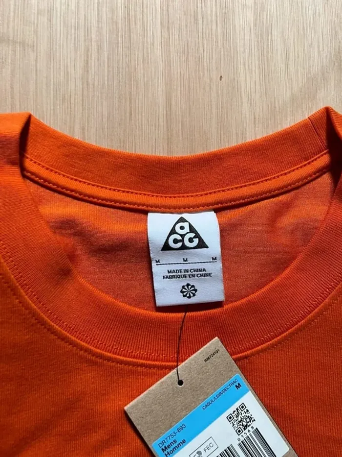 T-shirt Manches Longues Orange Nike ACG M - photo numéro 3