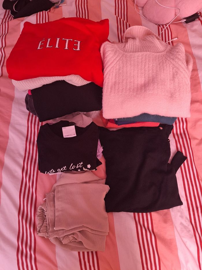 Lot vêtements taille XS - photo numéro 1