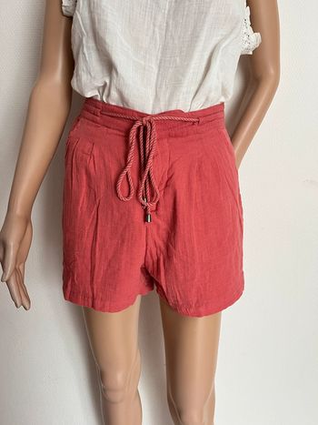 Short corail taille 36, 100% coton