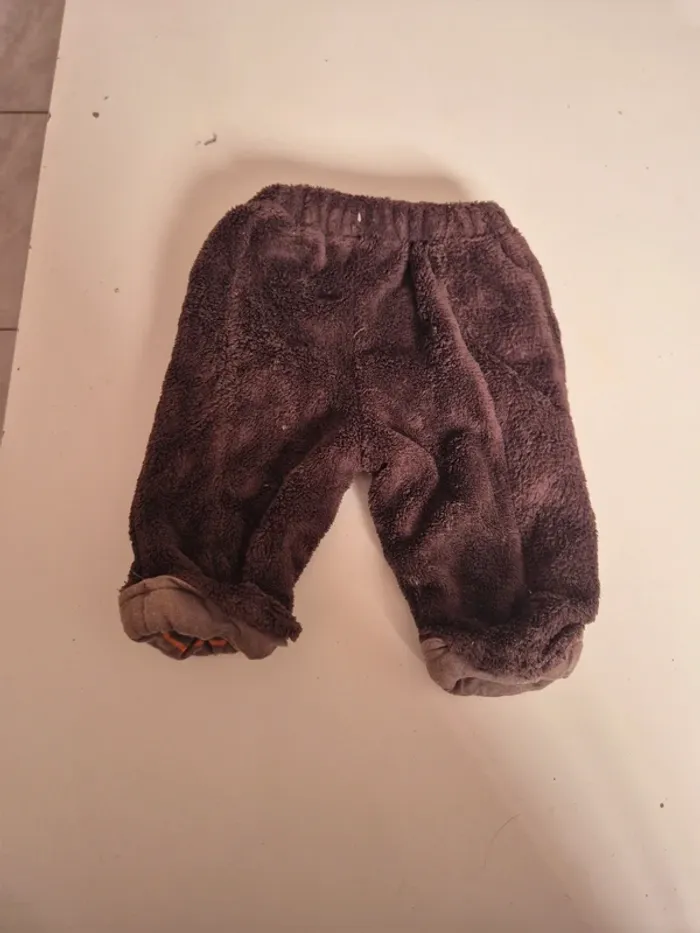 Pantalon épais 1 mois - photo numéro 4