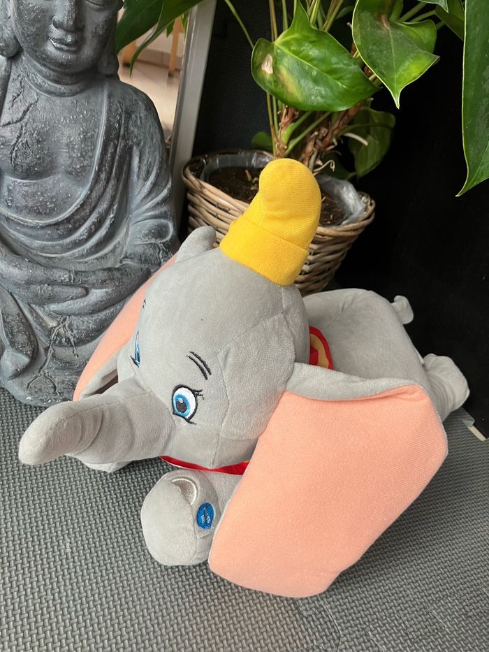 Peluche éléphant Dumbo - photo numéro 8