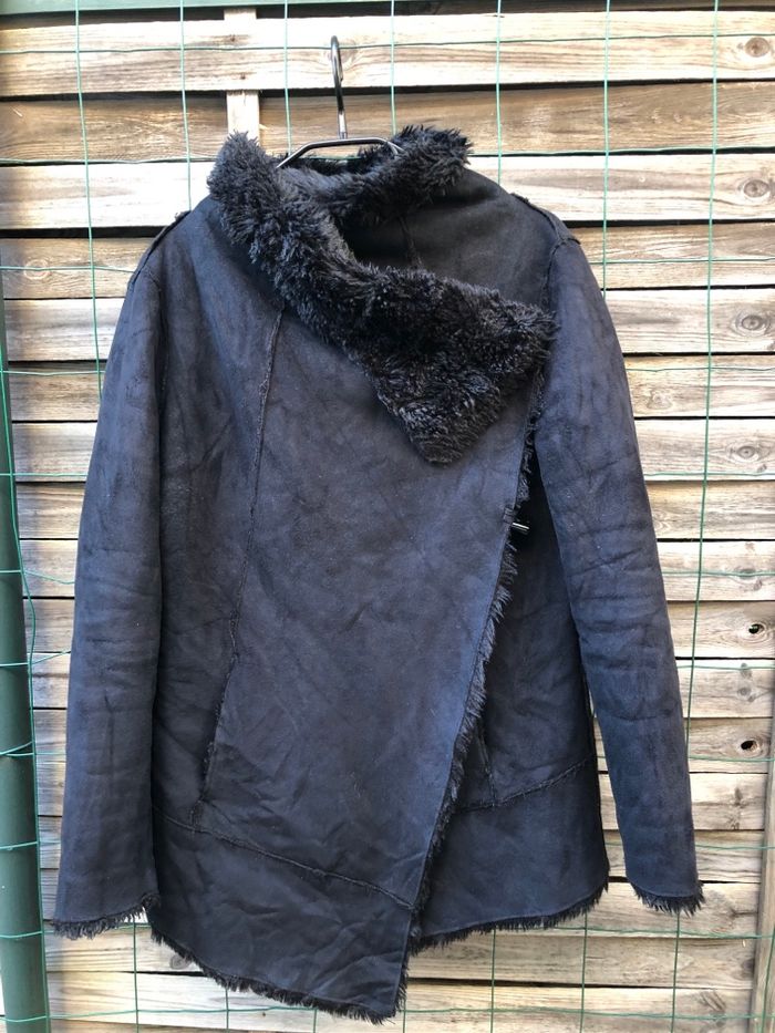 Manteau court fourré Pull&Bear - photo numéro 3