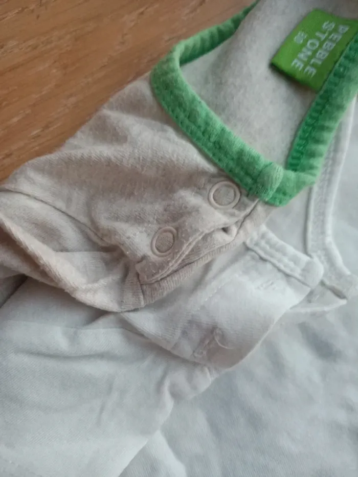 Lot tee-shirt 18 mois - photo numéro 2