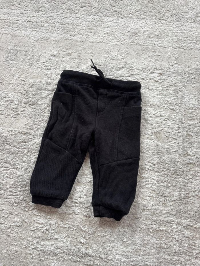 Pantalon noir jogging 6 mois - photo numéro 3