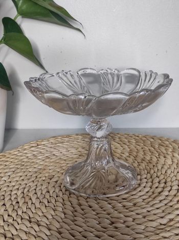 Coupe ancienne en verre