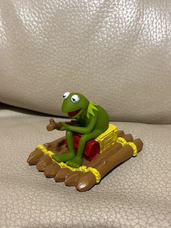 Figurine Kermit la grenouille poulet poulet