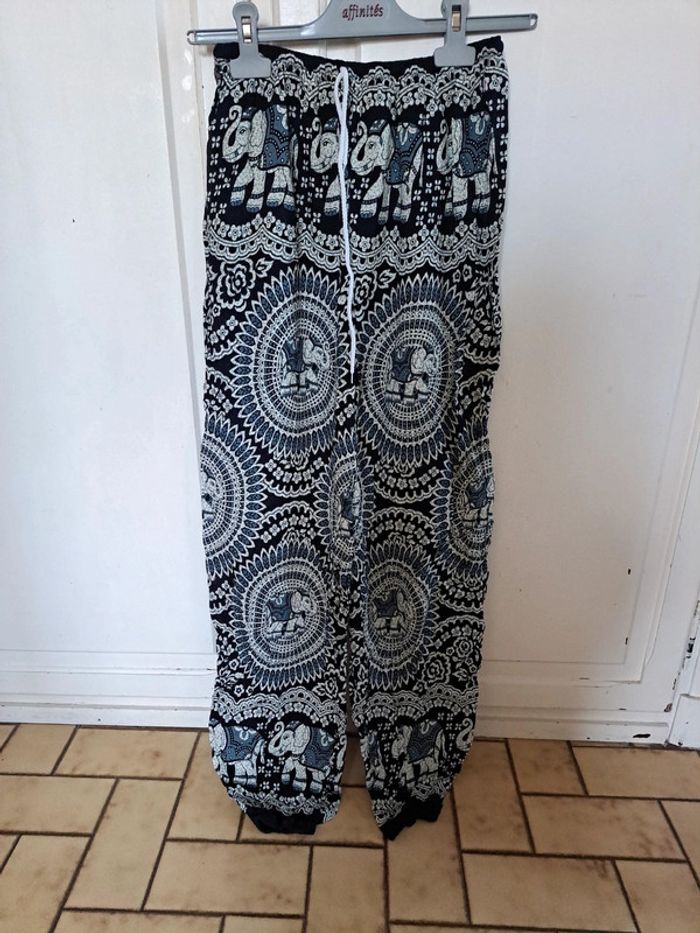 Pantalon léger noir et bleu éléphant 36 - photo numéro 8
