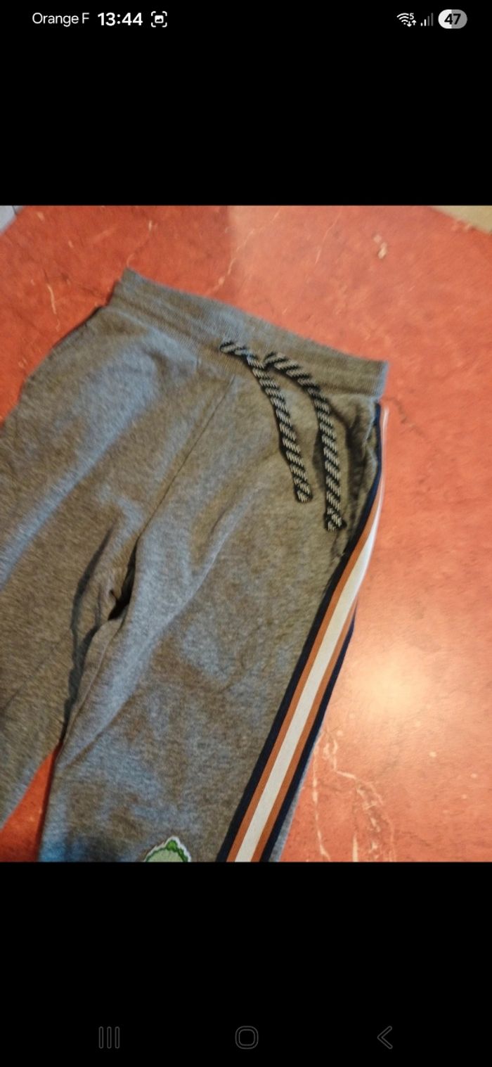 Jogging garçon taille 6 ans - photo numéro 2