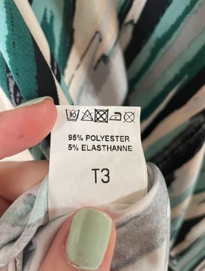 Robe 40 fabriqué en France - photo numéro 3