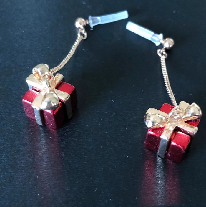 Boucles d’oreilles pendantes Cadeaux 🎁 neuves - photo numéro 2