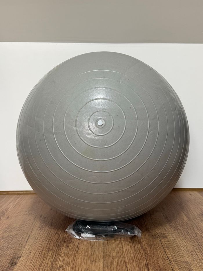 Ballon de fitness / gym 75 cm – Parfait état