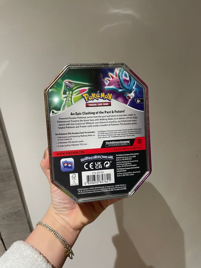 Pokémon paradox clash tin walking wakes ex en anglais ( pokebox) Neuve et scellé - photo numéro 5