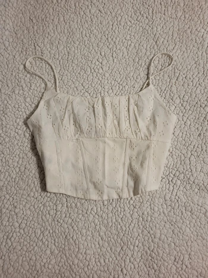 Haut court style bustier !