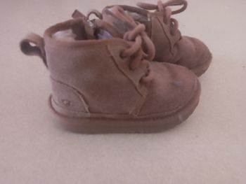 Vends Bottines marrons  UGG