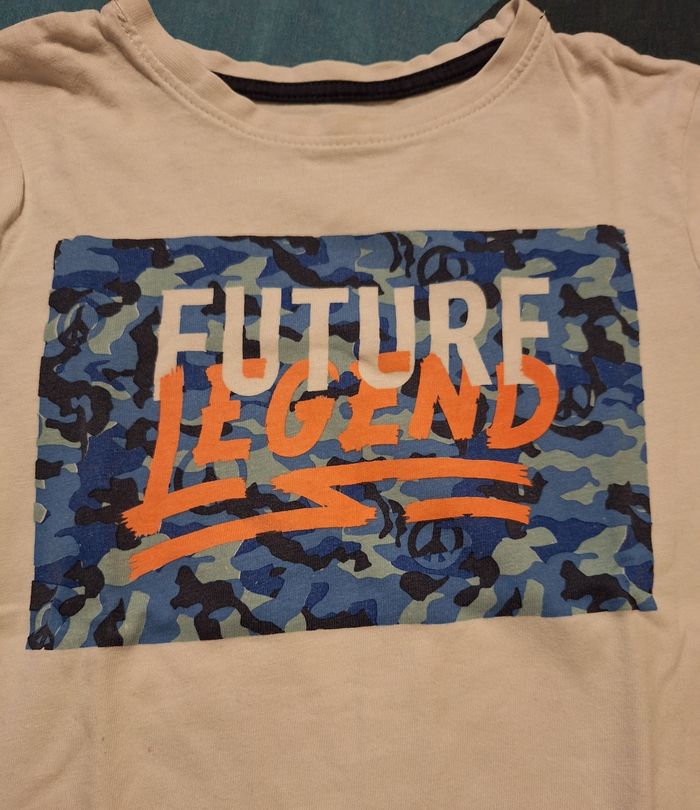 Tee-shirt manches longues Primark 5-6 ans - photo numéro 2