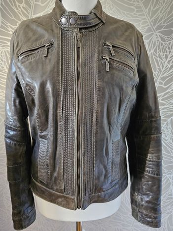 Veste cullister taille M en 100 % cuir d agneau