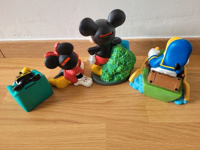 Lot ancienne tirelire disney mickey minnie donald - photo numéro 2