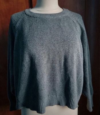 Pull avec zip dans le dos taille M