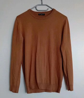 Pull fin marron