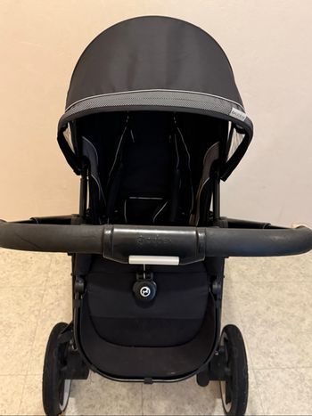 Poussette Cybex Balios M , cosy et isofix