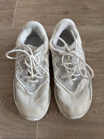 Baskets Adidas ozweego enfant unisexe