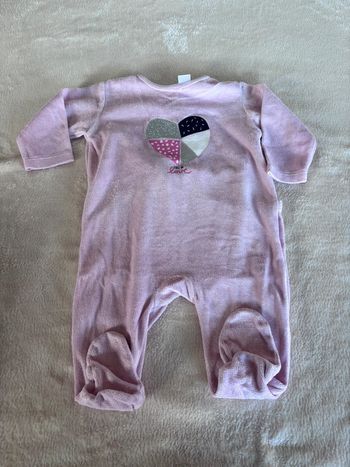 🌸pyjama rose 6 mois avec motif cœur 🌸