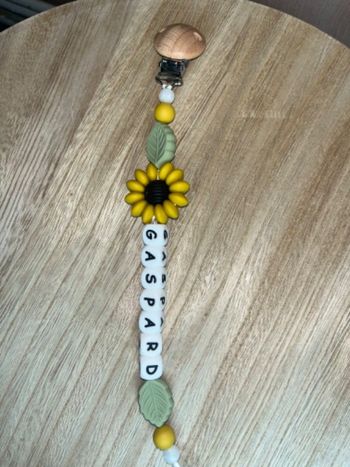 Attache tétine personnalisé