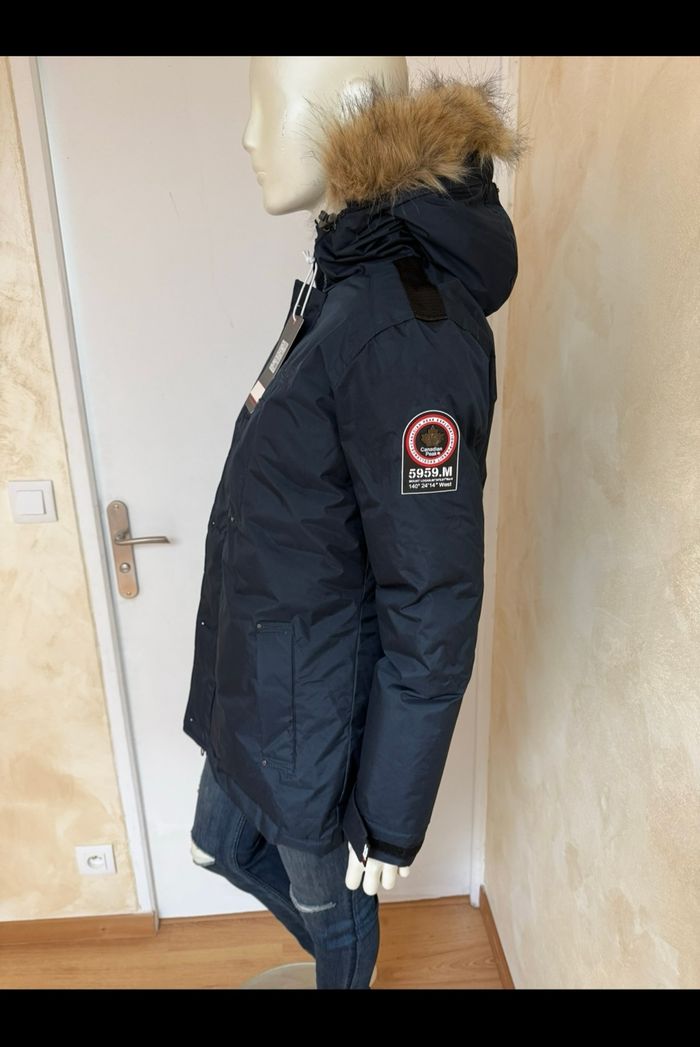 Parka Canadian Peak femme – Taille M/38 – bleu marine – Neuf avec étiquette - photo numéro 5