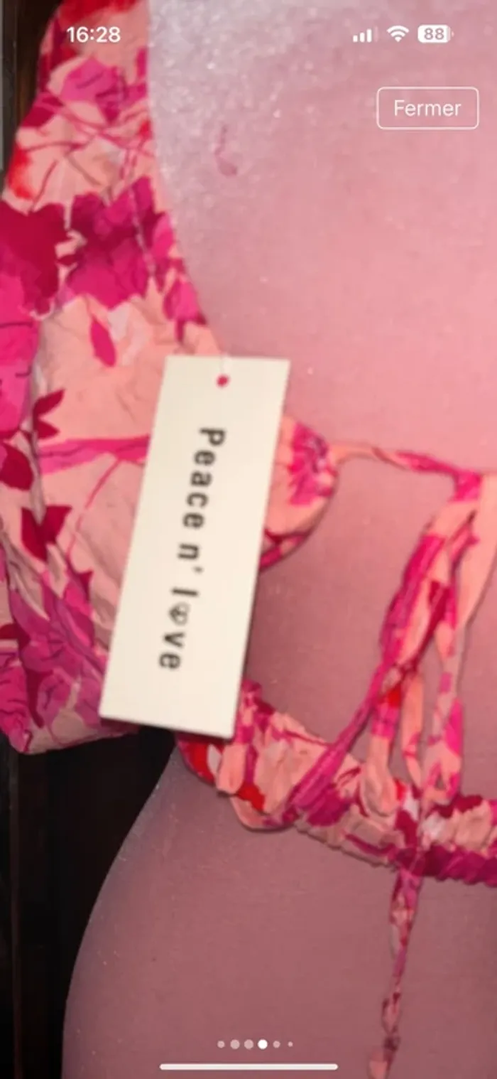 Haut dos nu à fleurs 🌷 neuf taille M/L - photo numéro 4
