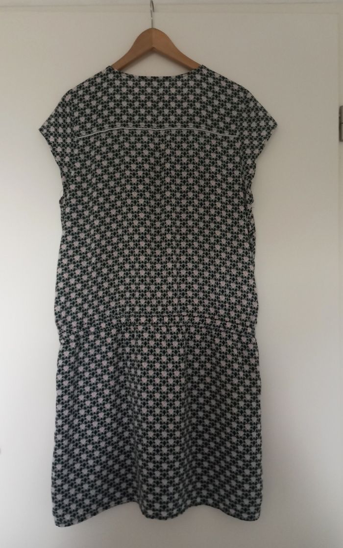 Robe manches courtes d'été - photo numéro 3