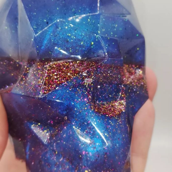 Crâne géometrique en résine - photo numéro 3