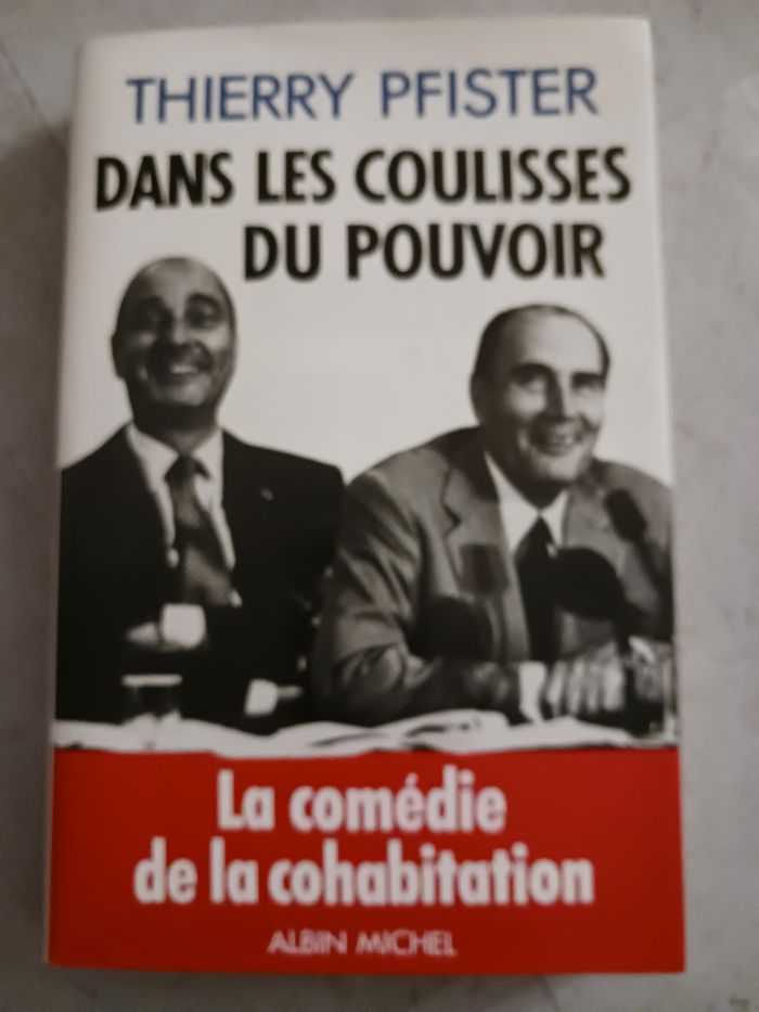 livre dans les coulisses du pouvoir Thierry Pfister
