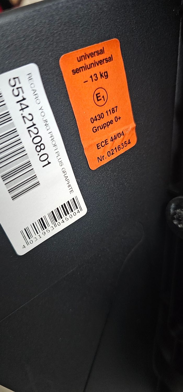 Siège auto bébé Young Sport Plus – jusqu’à 13 kg – bon état - photo numéro 9