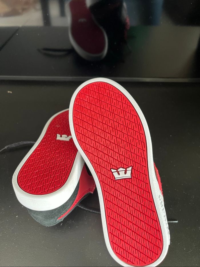 Basket Supra taille 29 - photo numéro 2