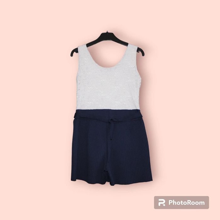 Combinaison short taille 8 ans