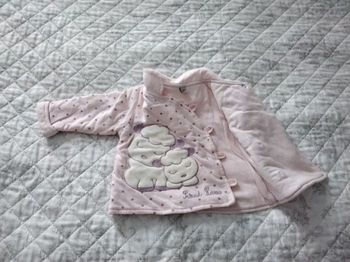Vêtement Bébé Fille - Gilet rose - 3 mois - photo numéro 2