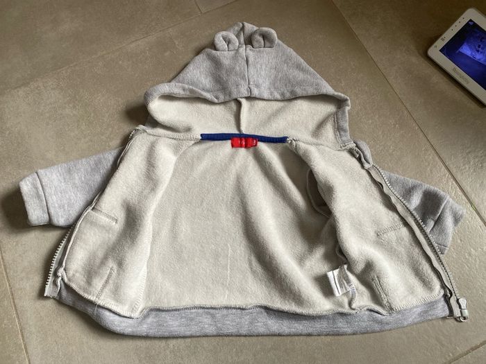 Gilet polaire 6 mois - photo numéro 2