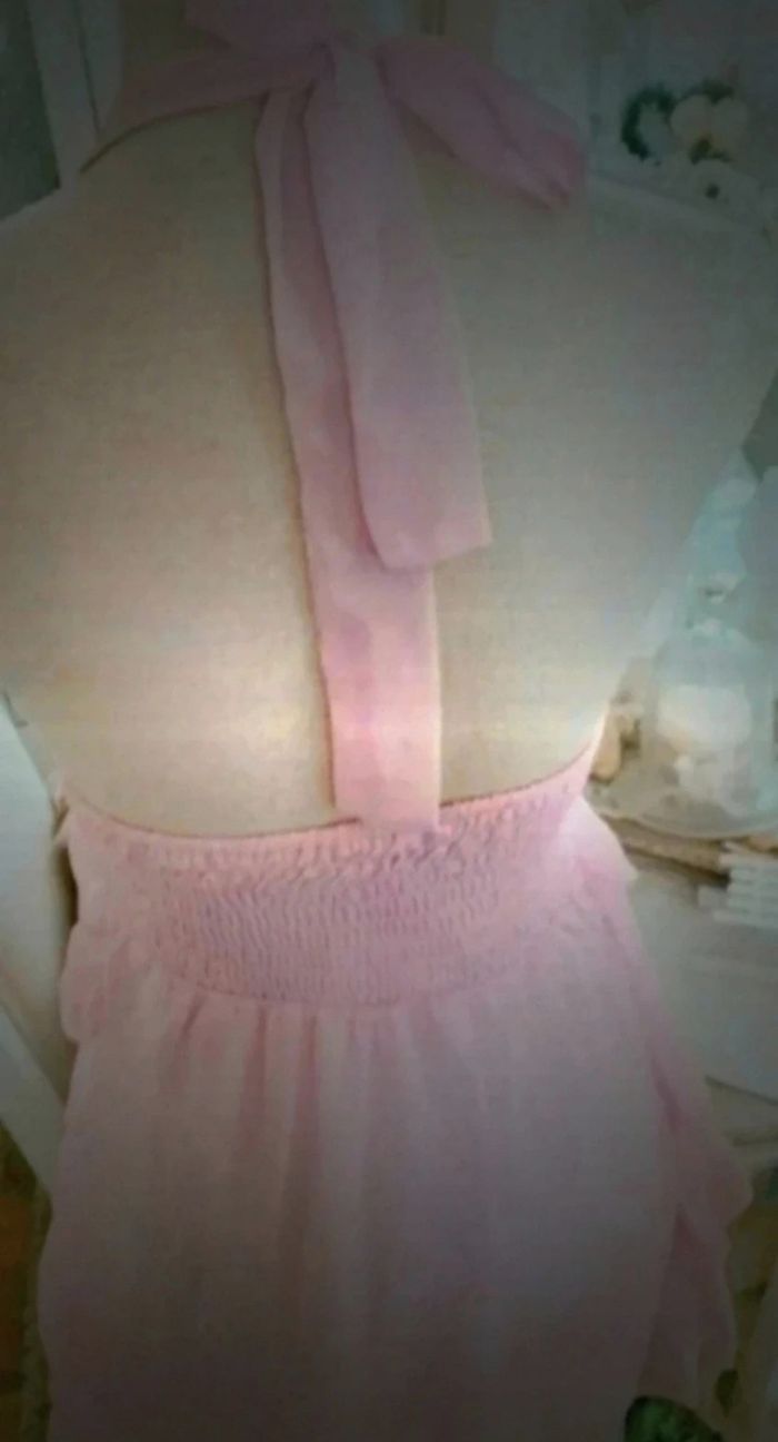 Robe rose volantée dos nu Flower by Charm's Taille M/L Neuve - photo numéro 3