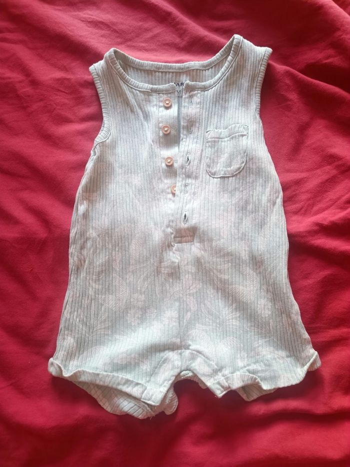 Combinaison short 6 mois