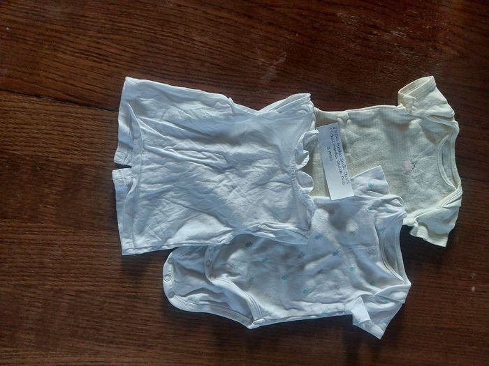 Lot de bodies - photo numéro 6