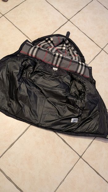 Doudoune Burberry neuve