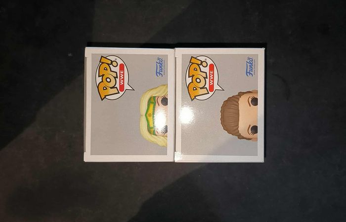 Lot 2 Figurines Funko Pop / Beth Phoenix 127 / Catch WWE (1Normal+1Chase) - photo numéro 5